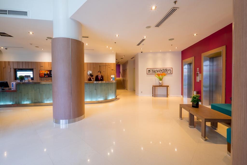 Mercure Hanoi La Gare Hotel Hanói Exterior foto